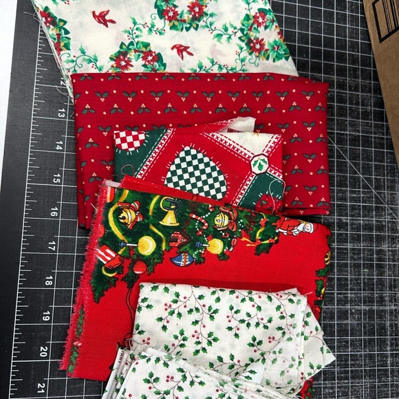 Colorful Fabric Bundle with Patterns - Picture 2 of 3